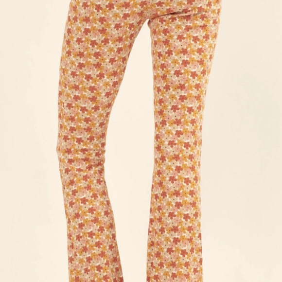 Arula Floral-print ribbed knit pants High waist.Fitted silhouette. Flare Sz 0x - Picture 14 of 14